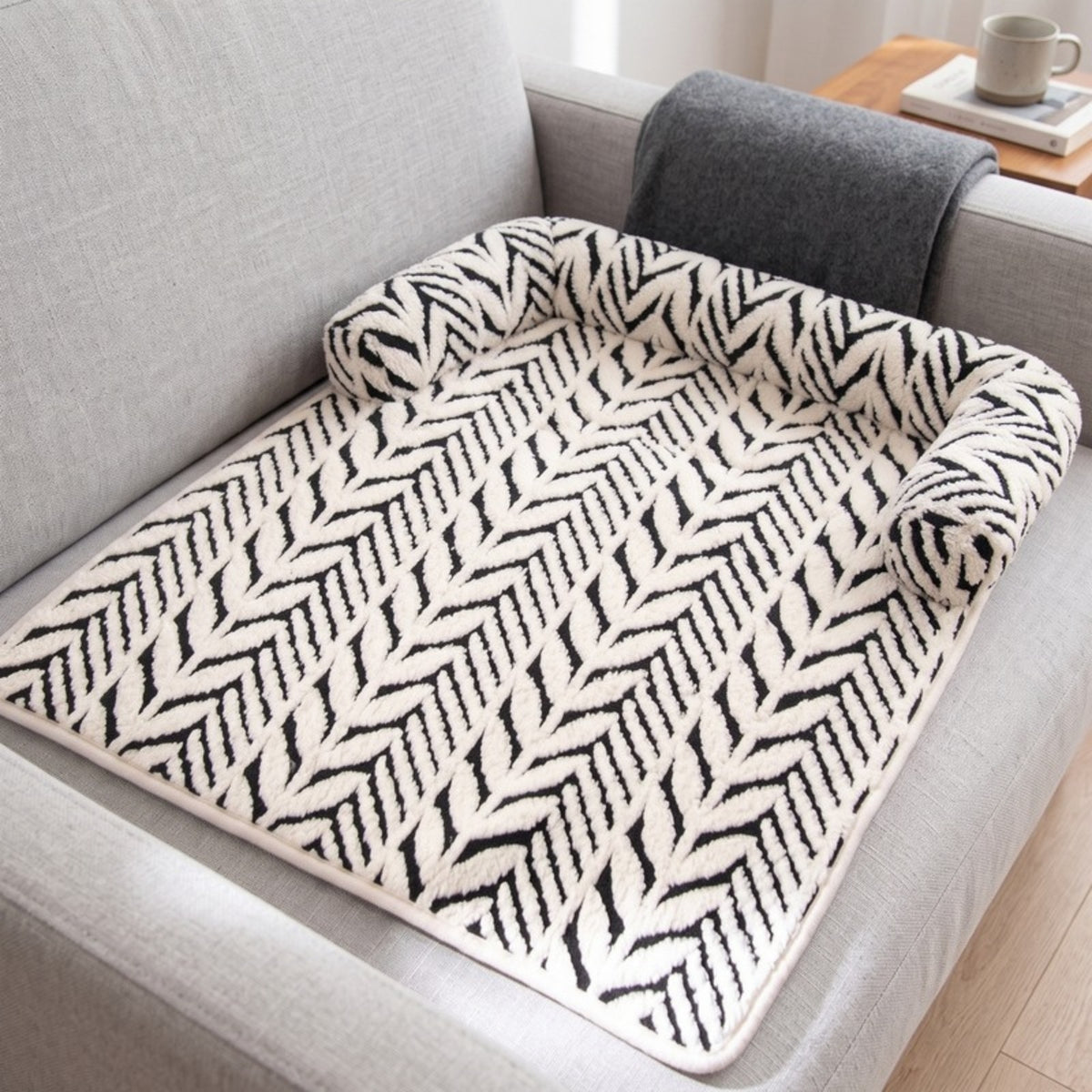 Woofidoo Plush Pet Sofa Cover Mat