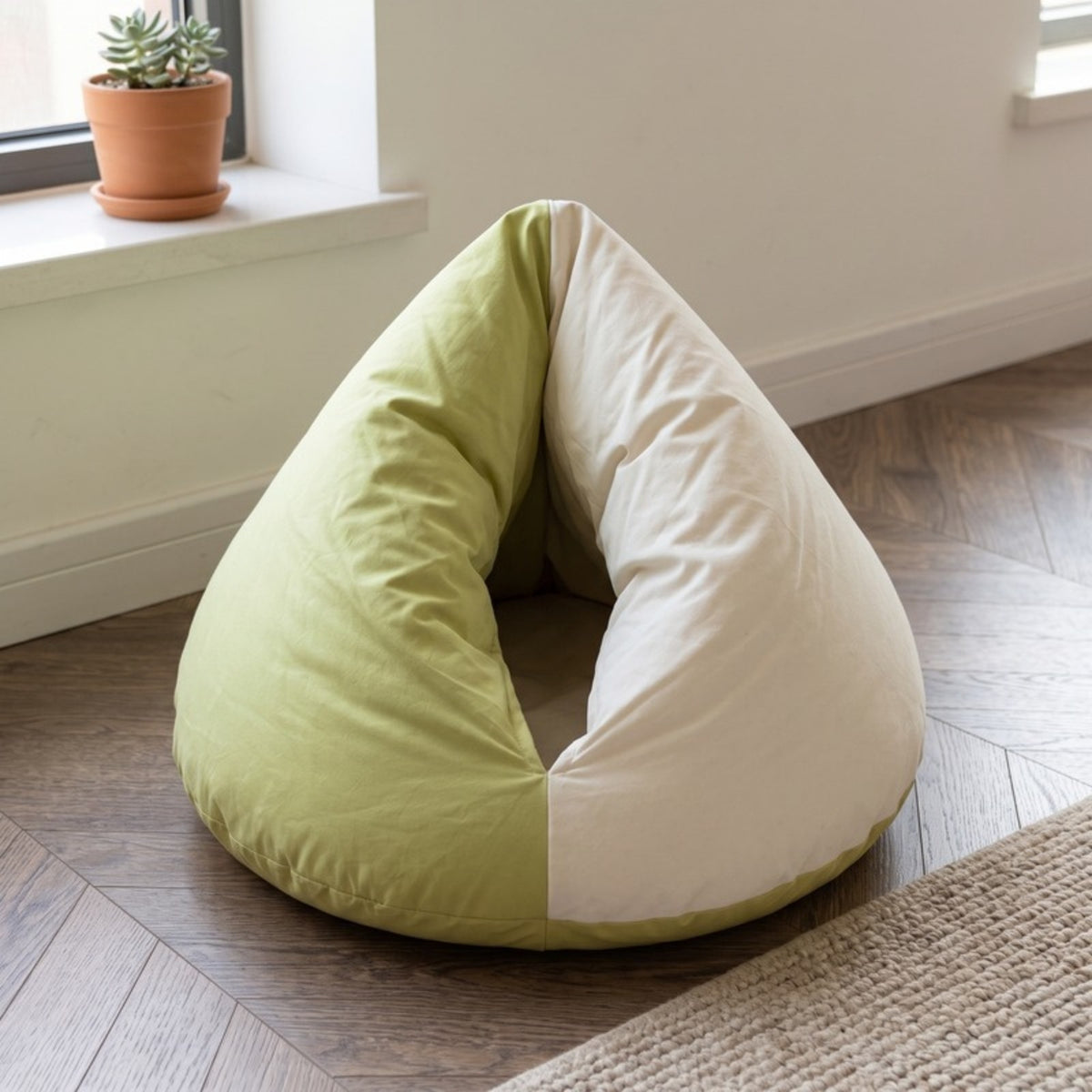 Woofidoo Rice Ball Cat Cave Bed