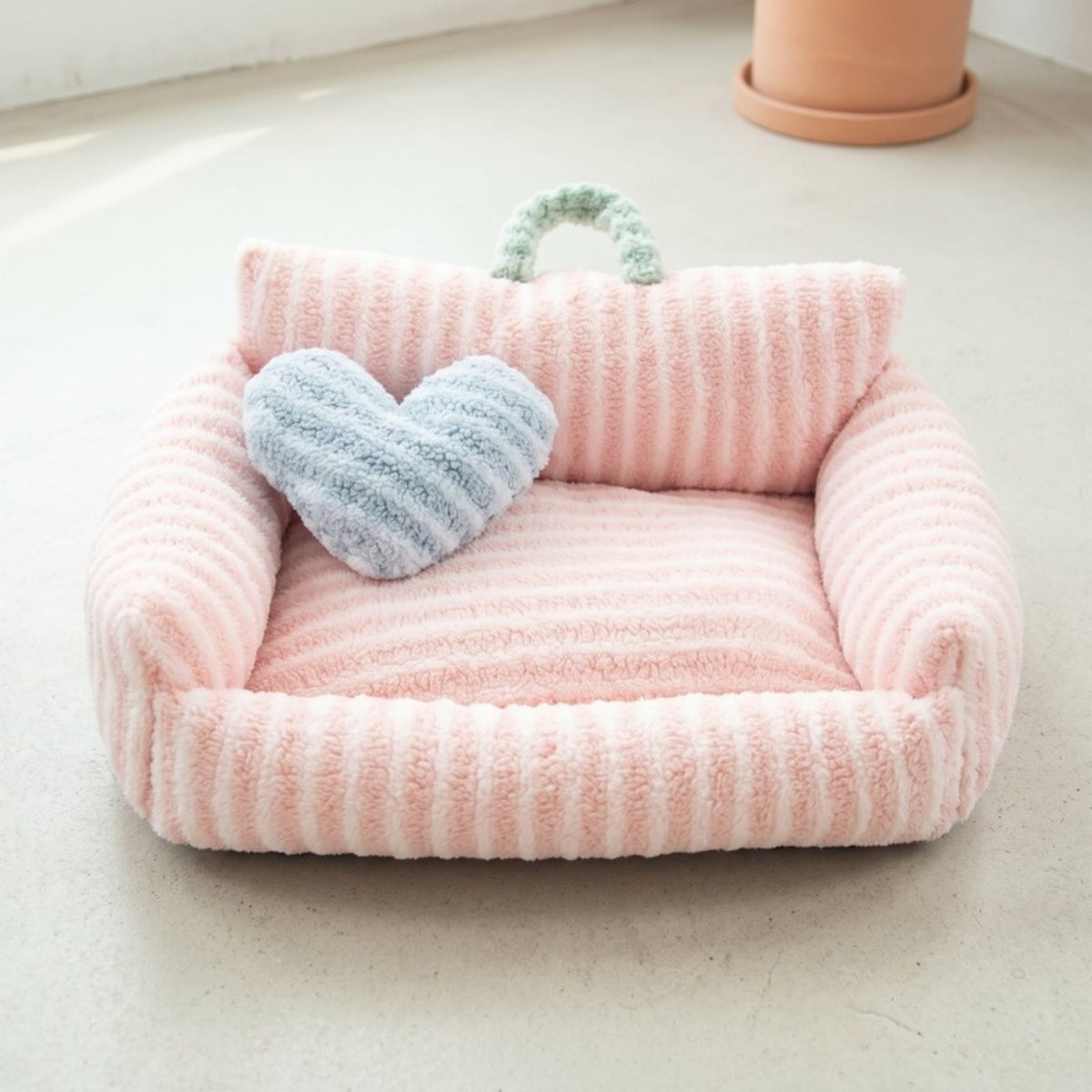 Woofidoo Cat Sofa Bed with Armrests