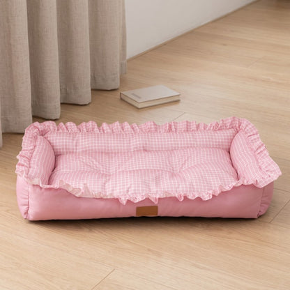 Woofidoo Gingham Ruffle Pet Bed