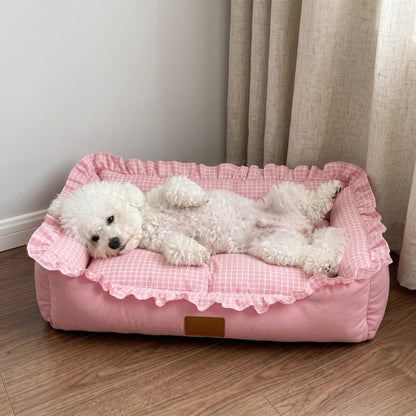 Woofidoo Gingham Ruffle Pet Bed