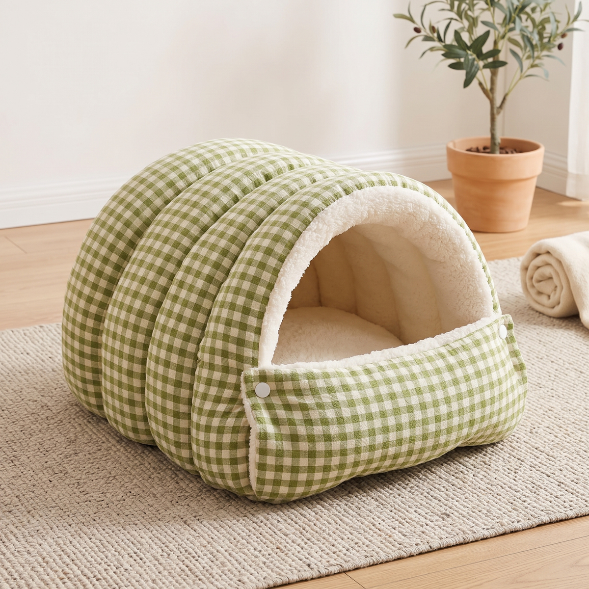 Woofidoo Plaid Pet Cave Bed